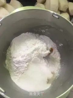 Make Pumpkin buns step 1