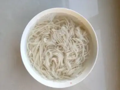 Make Onion noodles step 7