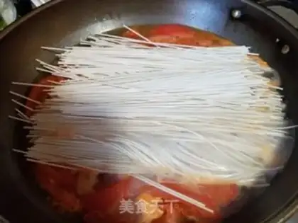 Make Tomato egg noodles step 6
