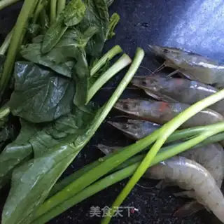 Make Pinefish noodles step 1