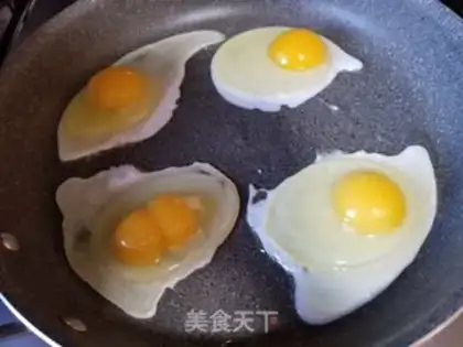 Make Tomato egg noodles step 10