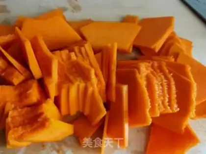 Make Pumpkin rolls step 0