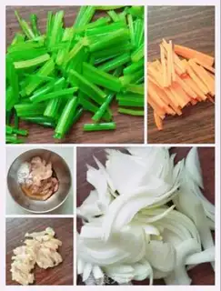 Make White onion fried celery step 2