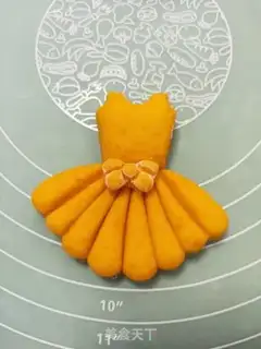 Make Pumpkin buns step 6