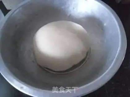 Make Pinetail bread step 1