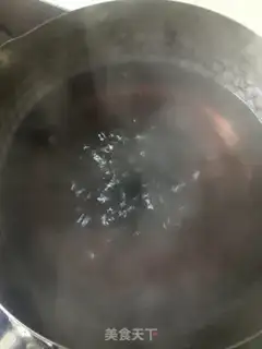 Make Homemade caramel milk tea step 8