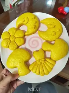 Make Pumpkin buns step 8