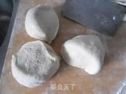 Make Pinetail bread step 3