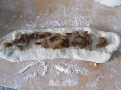 Make Pinetail bread step 4