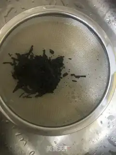Make Homemade caramel milk tea step 13