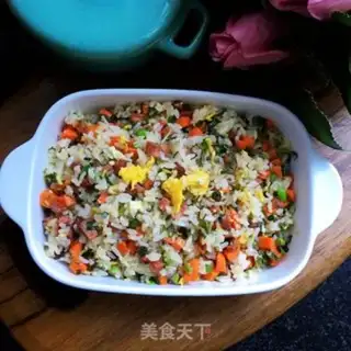Make Weed sausage and egg fried rice step 11