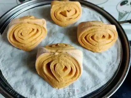 Make Pumpkin rolls step 16