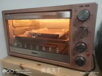 Make Coco-poo early cake step 13