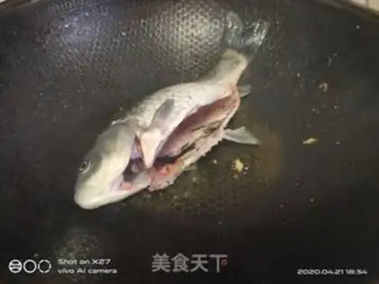 Make Squidfish, tofu soup step 2
