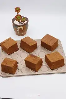 Make Coco-poo early cake step 17
