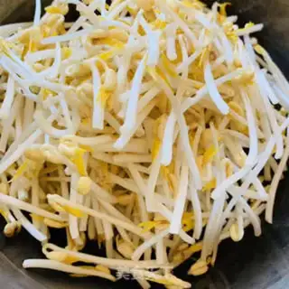 Make Oily stick noodles step 1