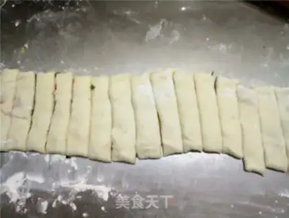 Make Puffy rolls step 8