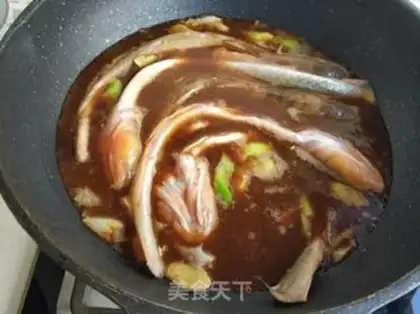 Make Soy sauce, saloon fish step 7