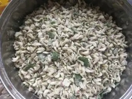 Make Garlic saffron step 5