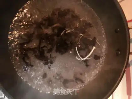 Make Spicy soup step 2