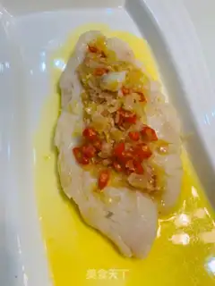 Make Onion spicy dragonfish step 7