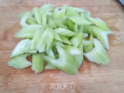 Make The fish and the celery step 5