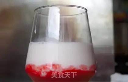 Make Strawberry milk step 5