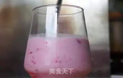 Make Strawberry sauce step 9