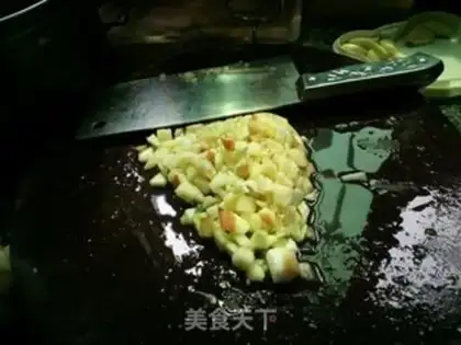 Make Milk and fruit cups step 4
