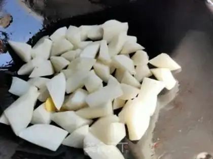 Make The radish soup step 5