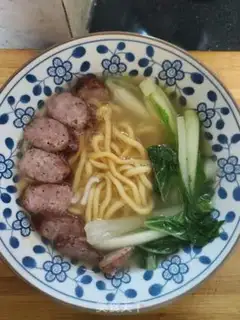 Make Black pepper sausages for urn noodles step 8