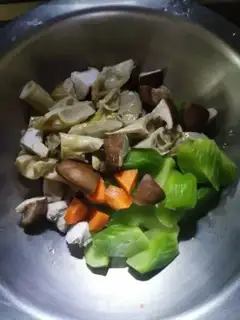 Make Double mushroom chicken step 3