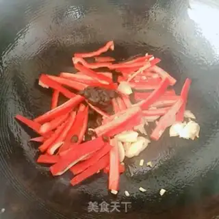 Make Garlic beans, cheese and beans step 3
