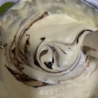 Make Coco cupcakes step 7