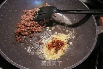 Make Beef ants on the tree step 4