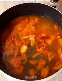 Make Korean pickle tofu soup step 3