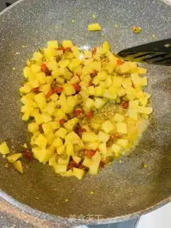 Make Pilla pepper and potatoes step 2
