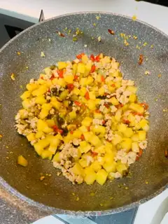 Make Pilla pepper and potatoes step 4