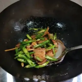 Make Garlic peppers back to the pot step 11