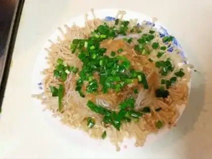 Make Garlic fans step 8