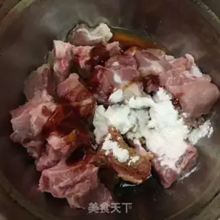 Make Pineapple ribs step 1