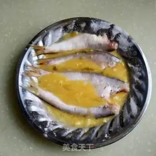 Make Yellowfish fried eggs step 3