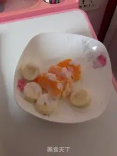 Make A diet fruit salad step 0