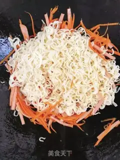Make Fried noodles step 4