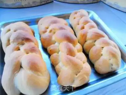 Make Five plaid breads step 12
