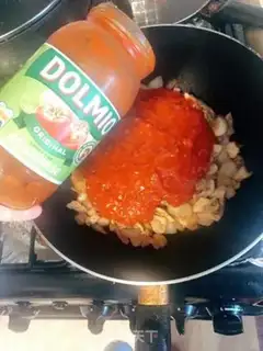 Make Bacon chicken tomato pasta step 5