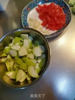 Make Tomato smelt step 0