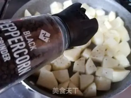 Make Black pepper potatoes step 6