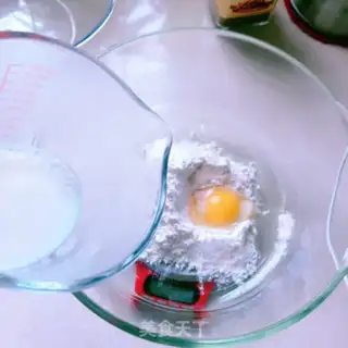 Make Strawberry buns step 2
