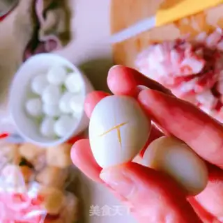 Make Tiger-skinned egg stew step 1